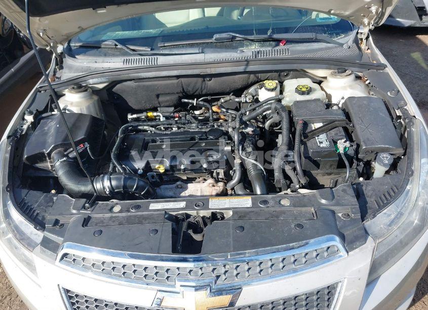 Photo 10 of 2013 Chevrolet Cruze 2LT AUTO (VIN 1G1PE5SB0D7186219)