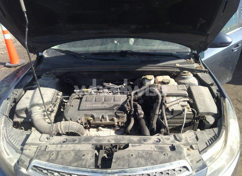 Photo 10 of 2013 Chevrolet Cruze 2LT AUTO (VIN 1G1PE5SB0D7319707)