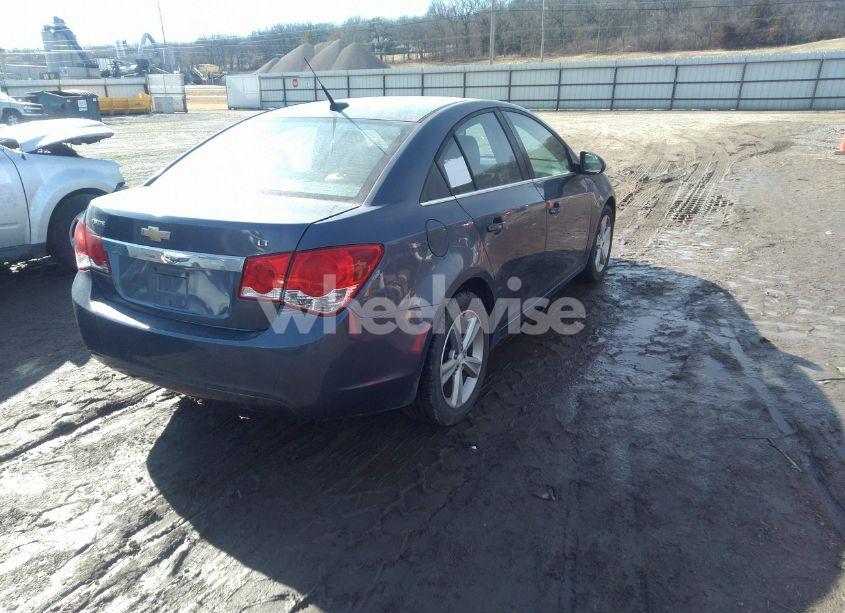 Photo 4 of 2013 Chevrolet Cruze 2LT AUTO (VIN 1G1PE5SB0D7319707)