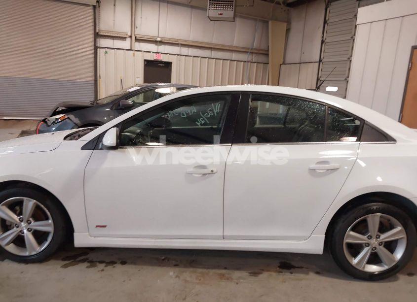 Photo 14 of 2014 Chevrolet Cruze 2LT AUTO (VIN 1G1PE5SB0E7110047)