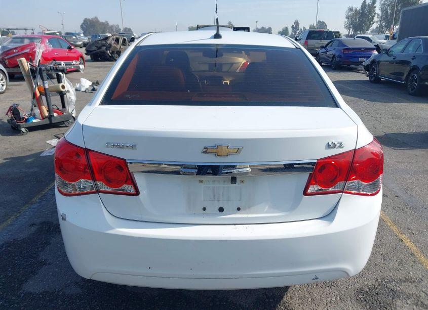 Photo 15 of 2014 Chevrolet Cruze 2LT AUTO (VIN 1G1PE5SB0E7259641)