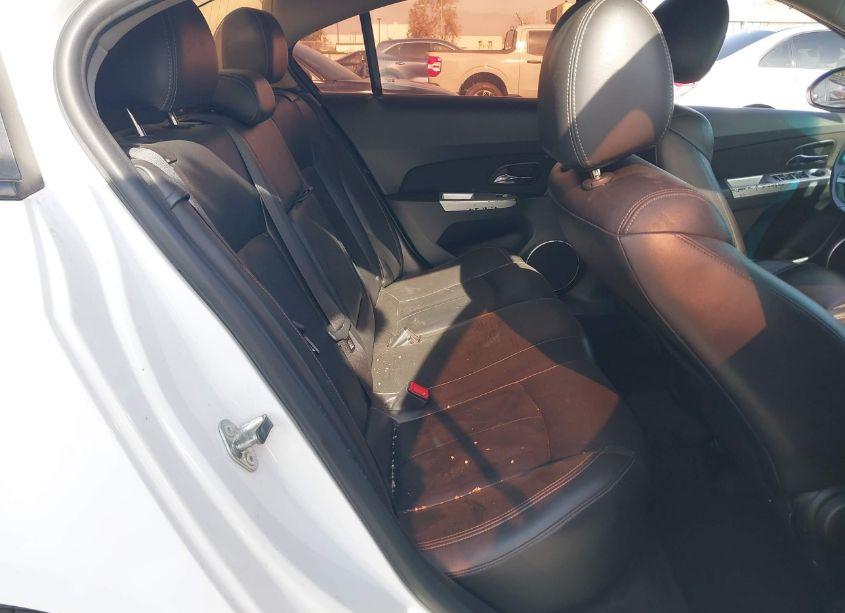 Photo 8 of 2014 Chevrolet Cruze 2LT AUTO (VIN 1G1PE5SB0E7259641)