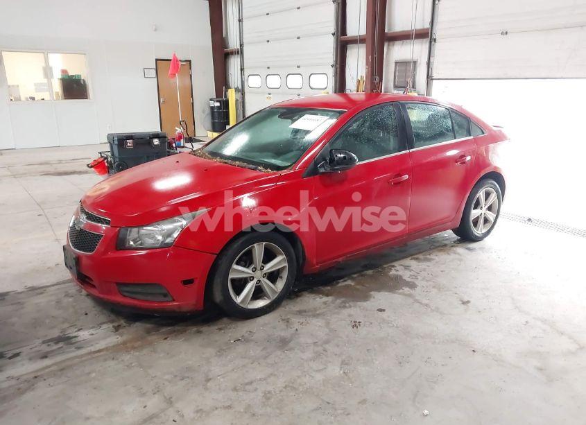 Photo 2 of 2014 Chevrolet Cruze 2LT AUTO (VIN 1G1PE5SB0E7309535)