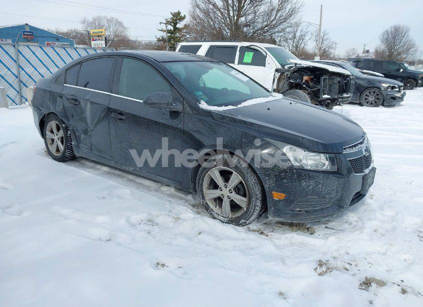 2014 Chevrolet Cruze 2LT AUTO (VIN 1G1PE5SB0E7336105) main photo
