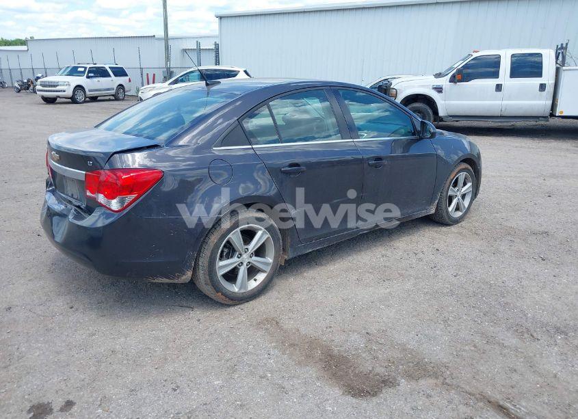 Photo 4 of 2014 Chevrolet Cruze 2LT AUTO (VIN 1G1PE5SB0E7376622)