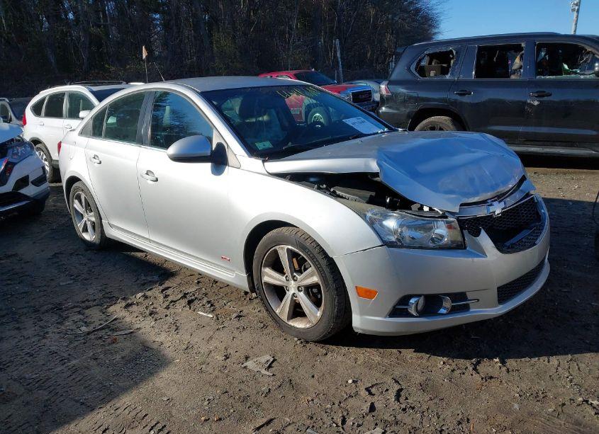 2014 Chevrolet Cruze 2LT AUTO (VIN 1G1PE5SB0E7388334) main photo
