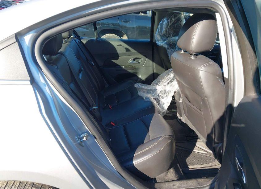 Photo 8 of 2014 Chevrolet Cruze 2LT AUTO (VIN 1G1PE5SB0E7388334)