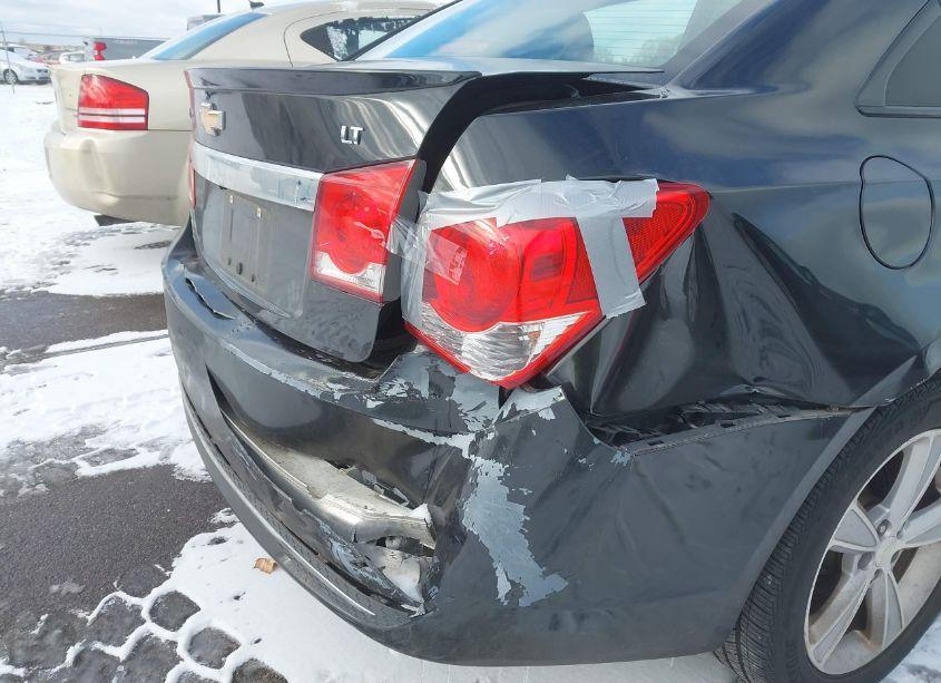 Photo 12 of 2014 Chevrolet Cruze 2LT AUTO (VIN 1G1PE5SB0E7417248)