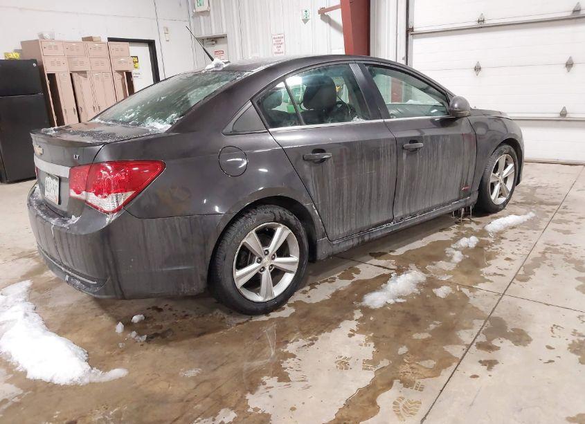 Photo 4 of 2014 Chevrolet Cruze 2LT AUTO (VIN 1G1PE5SB0E7417931)
