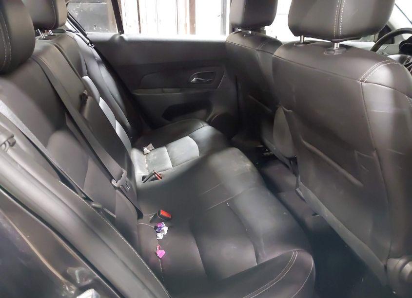 Photo 8 of 2014 Chevrolet Cruze 2LT AUTO (VIN 1G1PE5SB0E7417931)