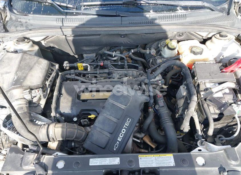 Photo 10 of 2015 Chevrolet Cruze 2LT AUTO (VIN 1G1PE5SB0F7154406)