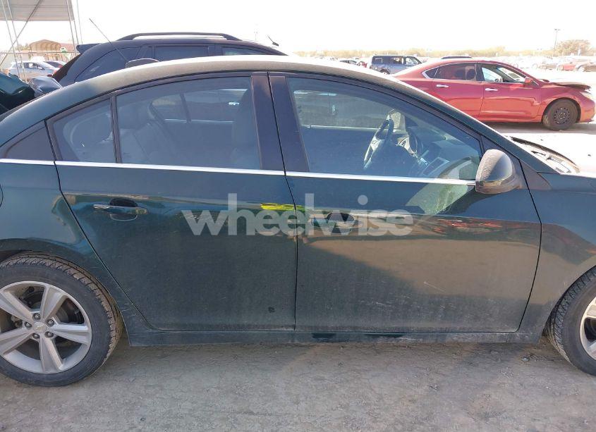 Photo 13 of 2015 Chevrolet Cruze 2LT AUTO (VIN 1G1PE5SB0F7157936)