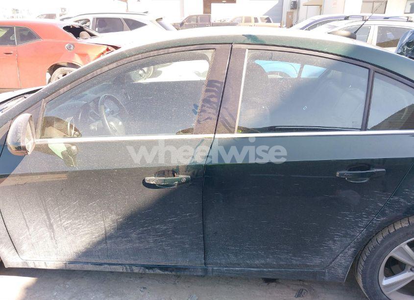 Photo 14 of 2015 Chevrolet Cruze 2LT AUTO (VIN 1G1PE5SB0F7157936)