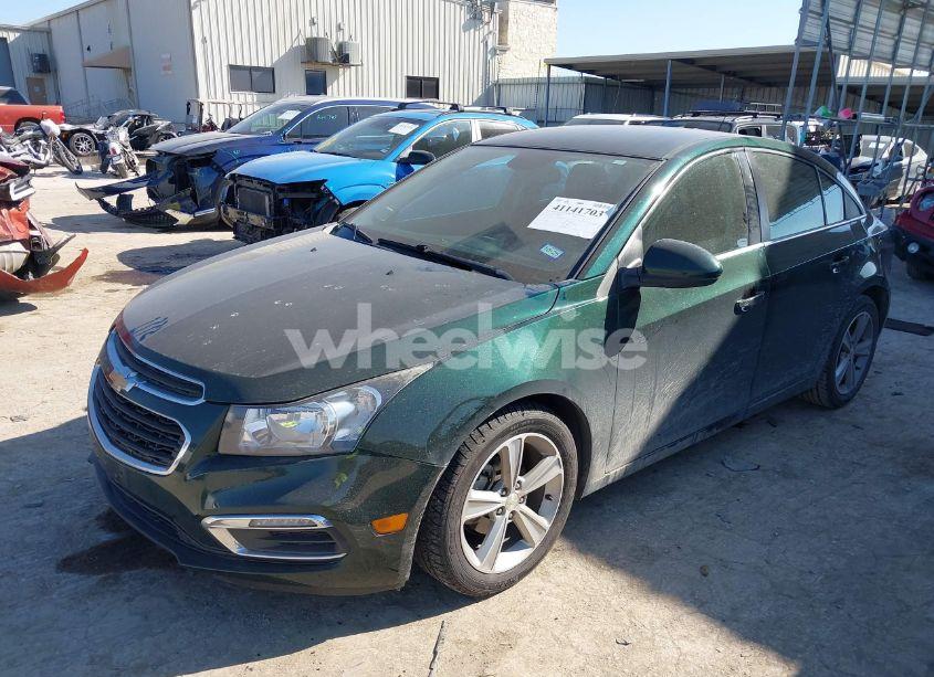 Photo 2 of 2015 Chevrolet Cruze 2LT AUTO (VIN 1G1PE5SB0F7157936)