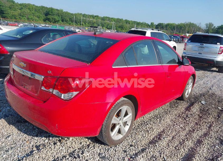 Photo 4 of 2015 Chevrolet Cruze 2LT AUTO (VIN 1G1PE5SB0F7231646)