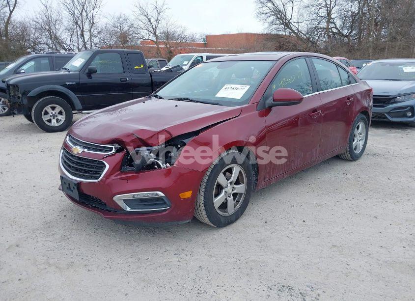 Photo 2 of 2015 Chevrolet Cruze 2LT AUTO (VIN 1G1PE5SB0F7243957)