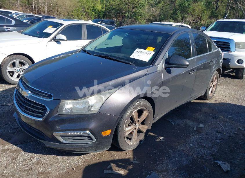 Photo 2 of 2015 Chevrolet Cruze 2LT AUTO (VIN 1G1PE5SB0F7299297)