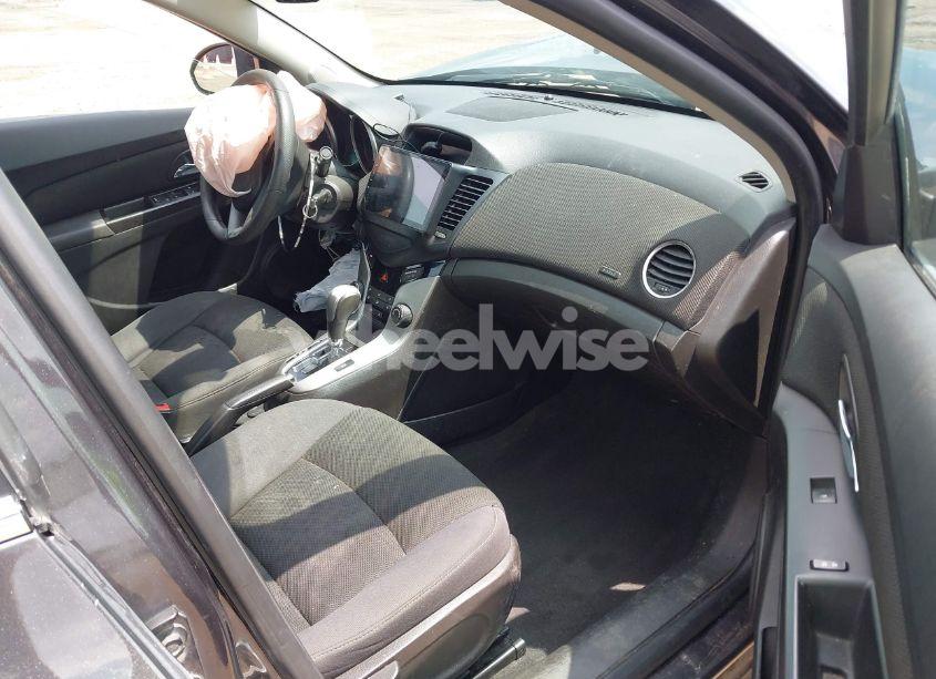 Photo 5 of 2016 Chevrolet Cruze LIMITED 1LT AUTO (VIN 1G1PE5SB0G7100220)