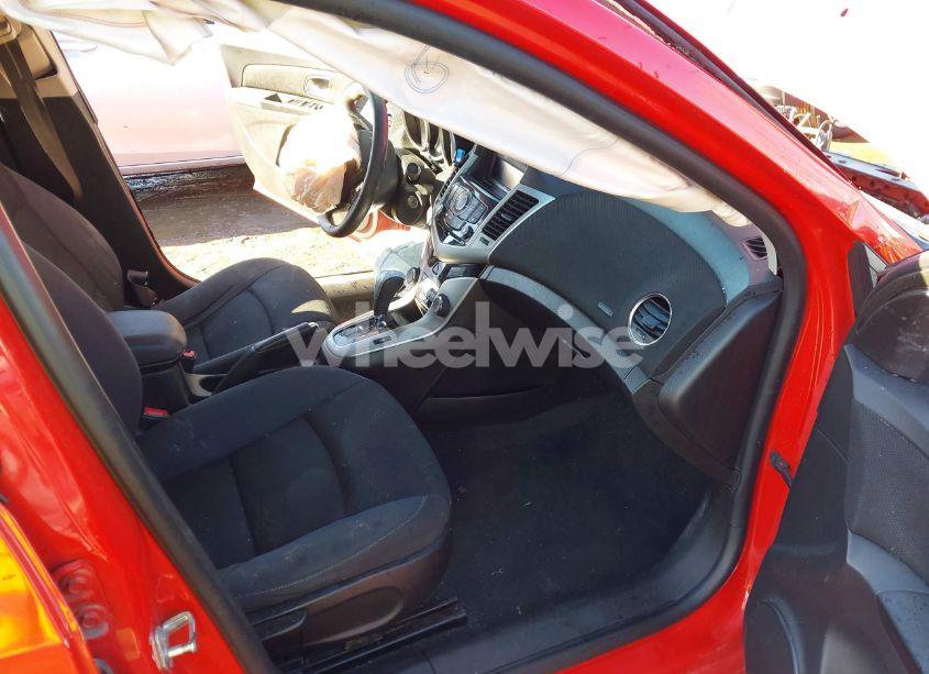 Photo 5 of 2016 Chevrolet Cruze LIMITED 1LT AUTO (VIN 1G1PE5SB0G7117664)