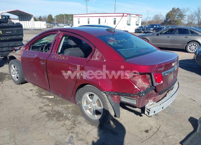 Photo 3 of 2016 Chevrolet Cruze LIMITED 1LT AUTO (VIN 1G1PE5SB0G7123240)