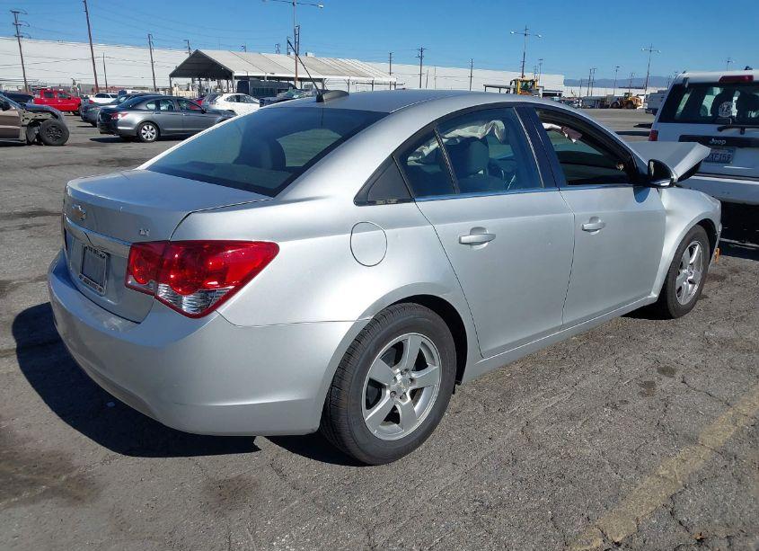 Photo 4 of 2016 Chevrolet Cruze LIMITED 1LT AUTO (VIN 1G1PE5SB0G7123948)