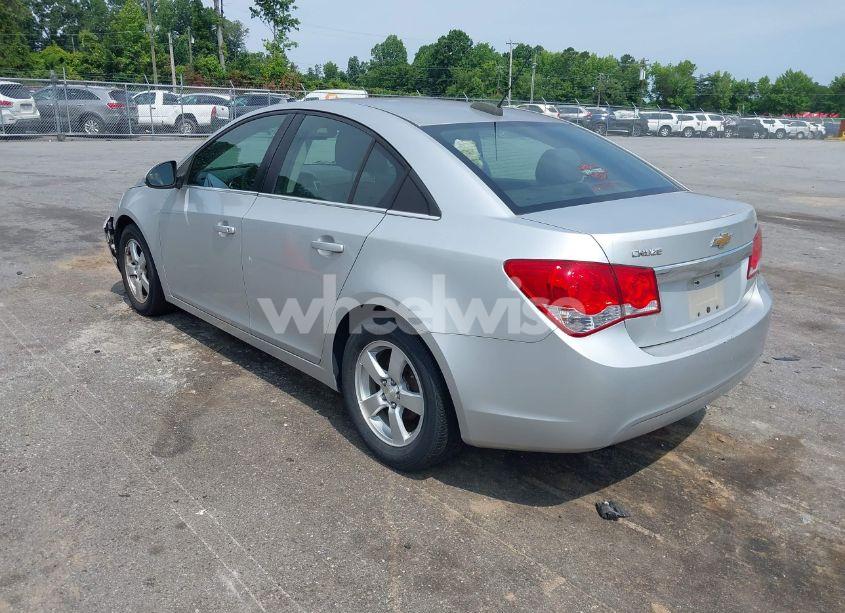 Photo 3 of 2016 Chevrolet Cruze LIMITED 1LT AUTO (VIN 1G1PE5SB0G7141785)