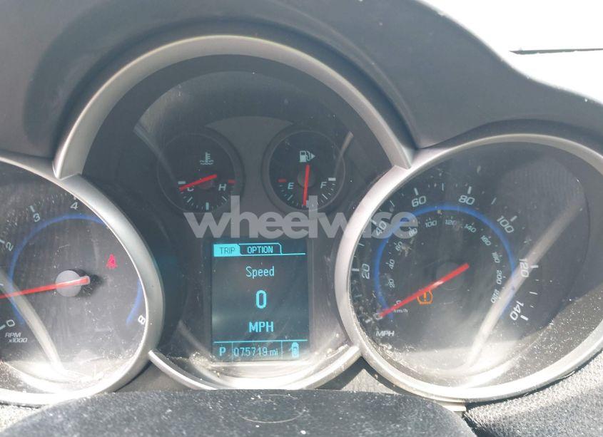 Photo 7 of 2016 Chevrolet Cruze LIMITED 1LT AUTO (VIN 1G1PE5SB0G7141785)