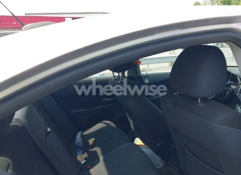 Photo 8 of 2016 Chevrolet Cruze LIMITED 1LT AUTO (VIN 1G1PE5SB0G7141785)