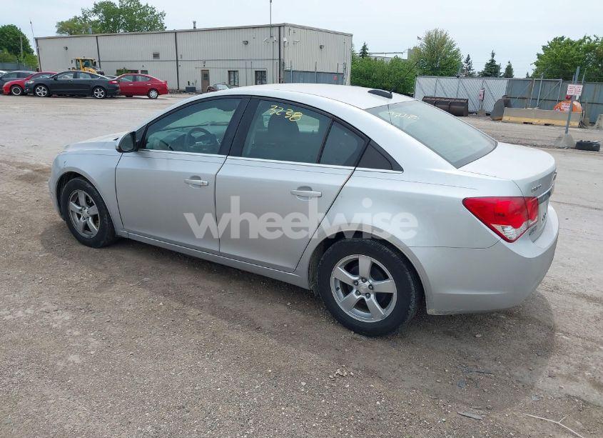 Photo 3 of 2016 Chevrolet Cruze LIMITED 1LT AUTO (VIN 1G1PE5SB0G7148851)
