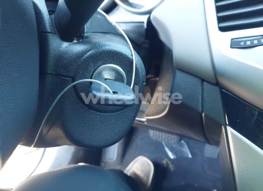 Photo 11 of 2016 Chevrolet Cruze LIMITED 1LT AUTO (VIN 1G1PE5SB0G7170350)