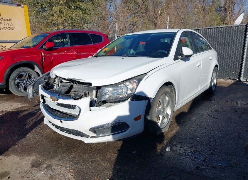 Photo 2 of 2016 Chevrolet Cruze LIMITED 1LT AUTO (VIN 1G1PE5SB0G7186466)