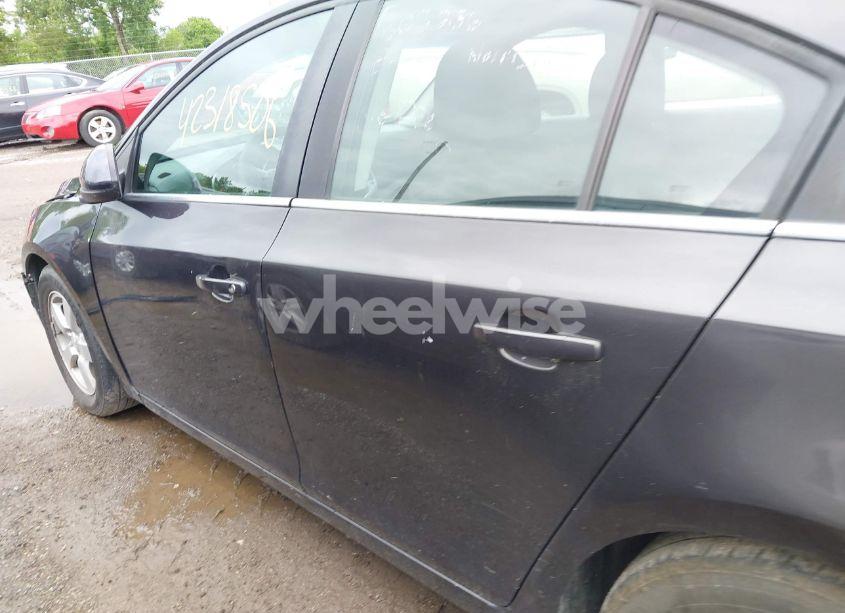 Photo 15 of 2016 Chevrolet Cruze LIMITED 1LT AUTO (VIN 1G1PE5SB0G7191876)