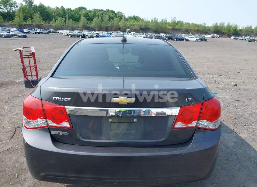 Photo 16 of 2016 Chevrolet Cruze LIMITED 1LT AUTO (VIN 1G1PE5SB0G7203086)