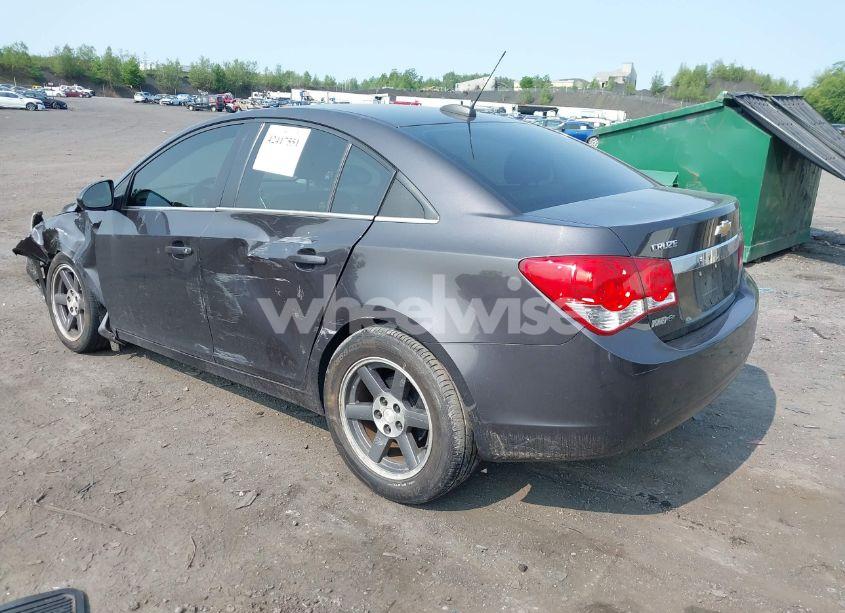 Photo 3 of 2016 Chevrolet Cruze LIMITED 1LT AUTO (VIN 1G1PE5SB0G7203086)