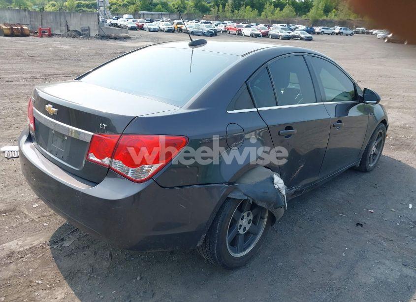 Photo 4 of 2016 Chevrolet Cruze LIMITED 1LT AUTO (VIN 1G1PE5SB0G7203086)