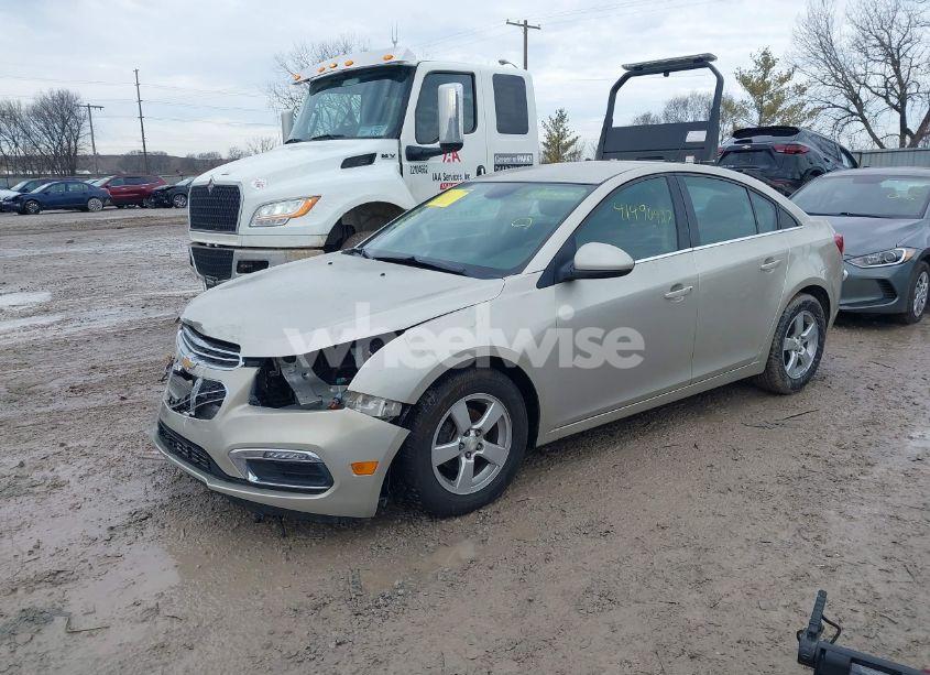 Photo 2 of 2016 Chevrolet Cruze LIMITED 1LT AUTO (VIN 1G1PE5SB0G7207803)
