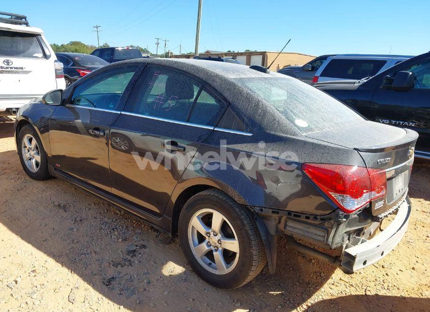 Photo 3 of 2016 Chevrolet Cruze LIMITED 1LT AUTO (VIN 1G1PE5SB0G7221491)