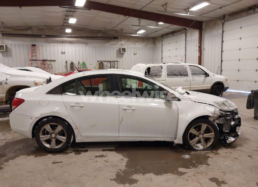 Photo 13 of 2013 Chevrolet Cruze 2LT AUTO (VIN 1G1PE5SB1D7104367)