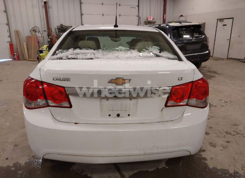 Photo 16 of 2013 Chevrolet Cruze 2LT AUTO (VIN 1G1PE5SB1D7104367)