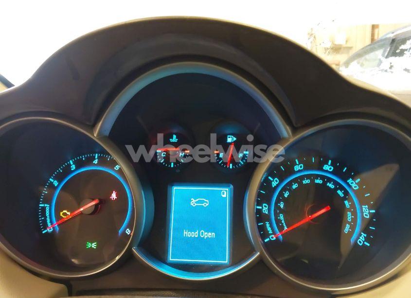 Photo 7 of 2013 Chevrolet Cruze 2LT AUTO (VIN 1G1PE5SB1D7104367)