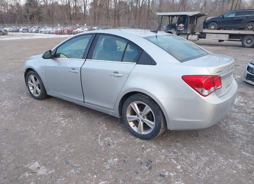 Photo 3 of 2013 Chevrolet Cruze 2LT AUTO (VIN 1G1PE5SB1D7104577)