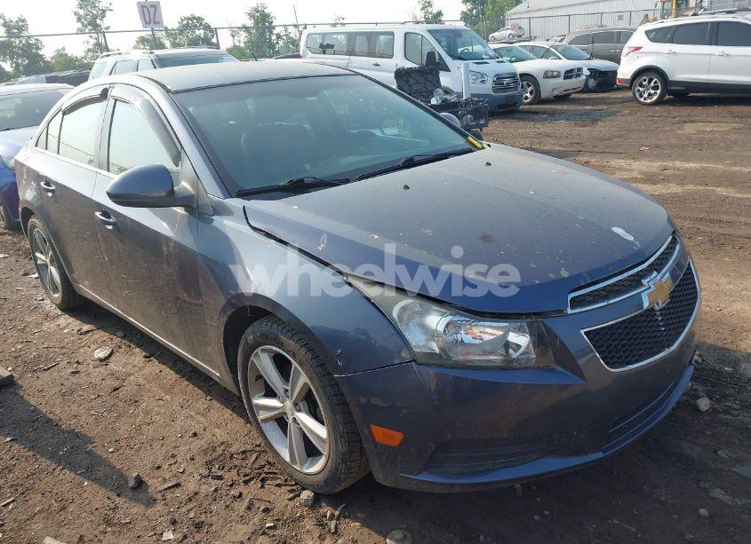 2013 Chevrolet Cruze 2LT AUTO (VIN 1G1PE5SB1D7108211) main photo