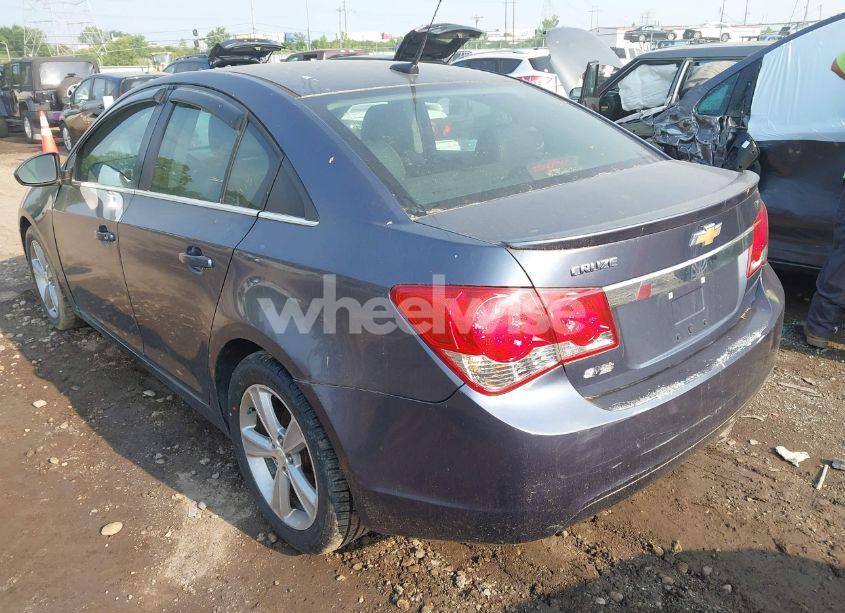 Photo 3 of 2013 Chevrolet Cruze 2LT AUTO (VIN 1G1PE5SB1D7108211)