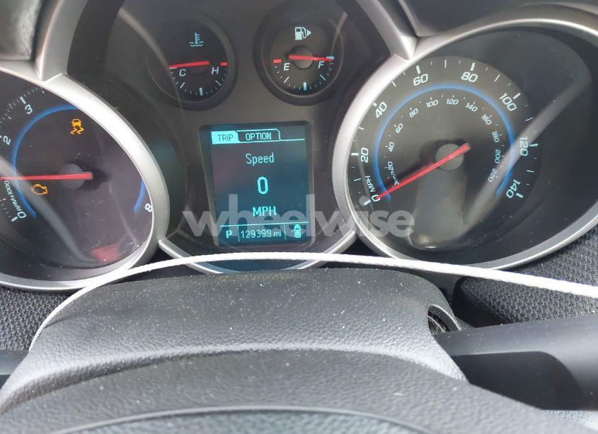 Photo 7 of 2013 Chevrolet Cruze 2LT AUTO (VIN 1G1PE5SB1D7108211)