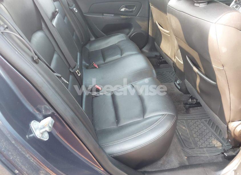 Photo 8 of 2013 Chevrolet Cruze 2LT AUTO (VIN 1G1PE5SB1D7108211)