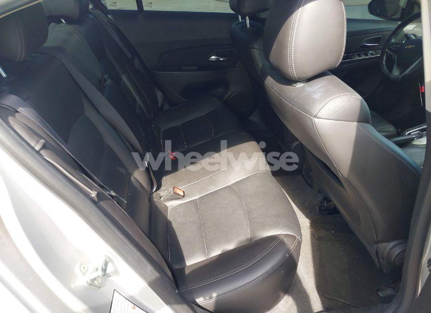 Photo 8 of 2013 Chevrolet Cruze 2LT AUTO (VIN 1G1PE5SB1D7141225)