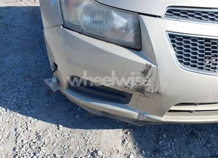 Photo 14 of 2013 Chevrolet Cruze 2LT AUTO (VIN 1G1PE5SB1D7273661)