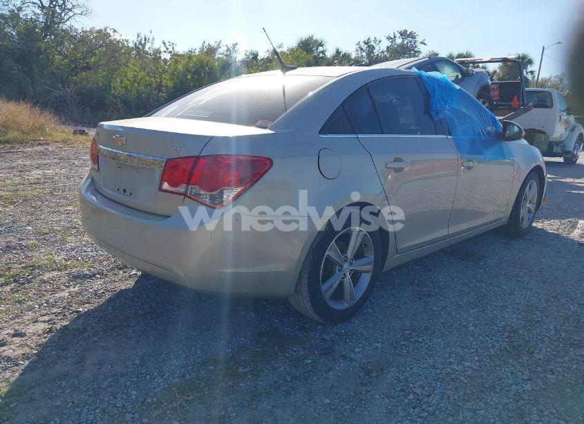Photo 4 of 2013 Chevrolet Cruze 2LT AUTO (VIN 1G1PE5SB1D7273661)