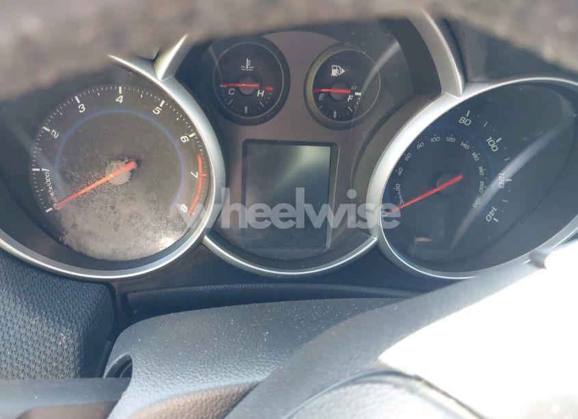 Photo 7 of 2013 Chevrolet Cruze 2LT AUTO (VIN 1G1PE5SB1D7273661)