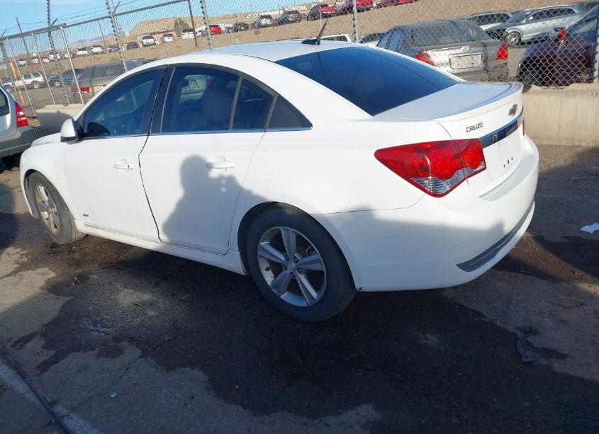 Photo 3 of 2014 Chevrolet Cruze 2LT AUTO (VIN 1G1PE5SB1E7107562)